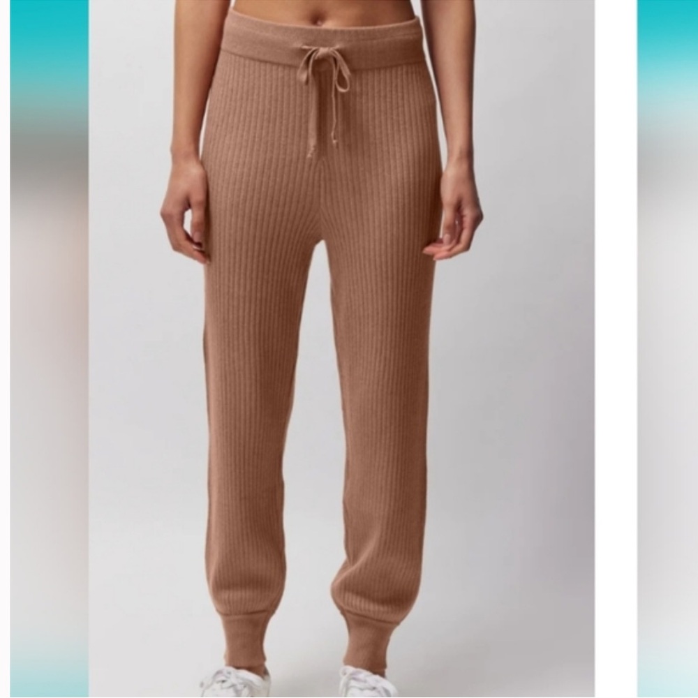 Spiritual Gangster Luxe Essential Rib Wool-Blend Jogger Pant - Women’s Small